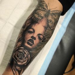 Borderline Tattoos & Body Piercing - Tattoo by Mitch
