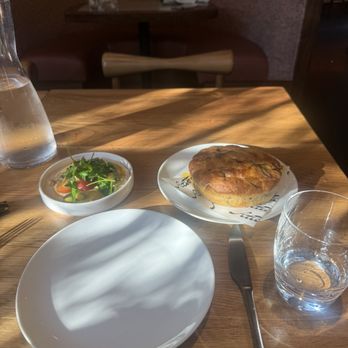 Atta Girl - Classic Hummus - Mediterranean Near Me - Hermosa Beach, California