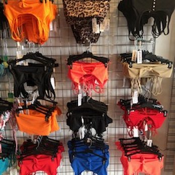 Menta Swimwear & Accessories - Frankie's Bikinis - Swimwear Near Me - Kelowna, British Columbia Menta Swimwear & Accessories - Frankie's Bikinis - Swimwear Near Me - Kelowna, British Columbia