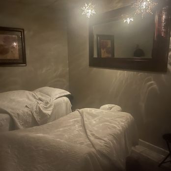 Murrieta Day Spa - Couples massage room - Massage Near Me - Murrieta, California Murrieta Day Spa - Couples massage room - Massage Near Me - Murrieta, California