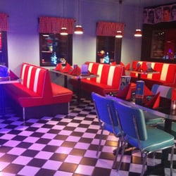 Diner 45 - Diner 45, Stöpafors norr om Sunne vid E45
