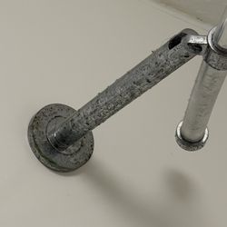 Wynnstay Arms Hotel - Shower bar
