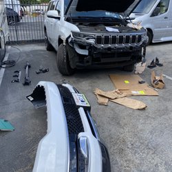Hobby RV - Installing base plate to be towed