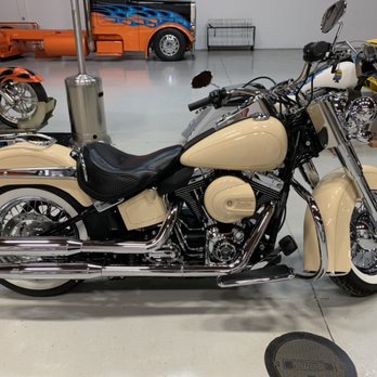 Classic Car Mobile Detailing - Lots of Chrome = Lots of Detailing. Beautiful Bike! - Auto Detailing Near Me Classic Car Mobile Detailing - Lots of Chrome = Lots of Detailing. Beautiful Bike! - Auto Detailing Near Me