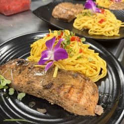 Mi Patria Restaurant - Salmón a la Huancaina