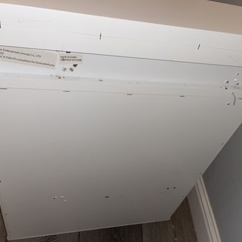 Rods Painting and Decorating - He never showed up on time and would skip work days which shows in his poor workmanship. Do not recommend. - Painters Near Me Rods Painting and Decorating - He never showed up on time and would skip work days which shows in his poor workmanship. Do not recommend. - Painters Near Me