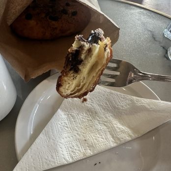 Mon Petit Choux - Bakeries Near Me - Nanaimo, British Columbia