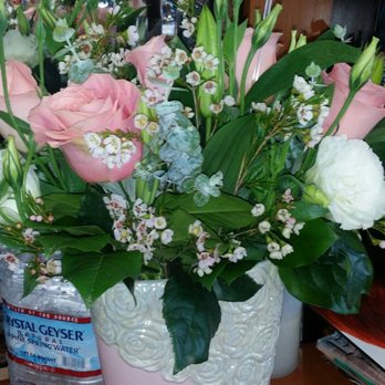 Red Rose Flowers - Original delivery. Still very BEAUTIFUL... - Florists Near Me - Salinas, California Red Rose Flowers - Original delivery. Still very BEAUTIFUL... - Florists Near Me - Salinas, California