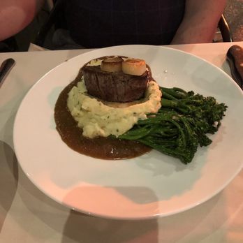 Ponte Winery - Mashed potatoes and green beans - Wineries Near Me - Temecula, California