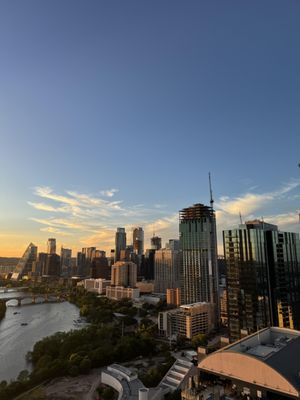 Natiivo Austin by null