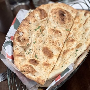 Bundoo Khan -Chicago - Garlic Naan - Indian Near Me - Chicago, Illinois