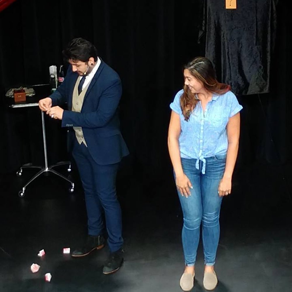 Chicago Magic Lounge - Magicians Near Me - Chicago, Illinois