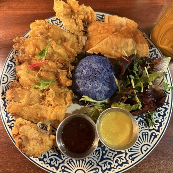 The Dara - hatyai fried chicken - Thai Near Me - Baltimore, Maryland