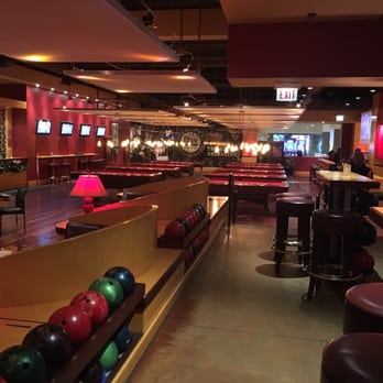 Lucky Strike Chicago - Bowling Near Me - Chicago, Illinois Lucky Strike Chicago - Bowling Near Me - Chicago, Illinois
