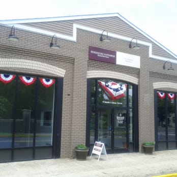 Berkshire Hathaway Home Services - Real Estate Services Near Me - Wallingford, Connecticut Berkshire Hathaway Home Services - Real Estate Services Near Me - Wallingford, Connecticut