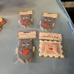 Feeding Frenzy Cookies - Cookies