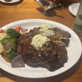Cattlemens - 2lb Porterhouse with sage butter - Steakhouses Near Me - Selma, California Cattlemens - 2lb Porterhouse with sage butter - Steakhouses Near Me - Selma, California