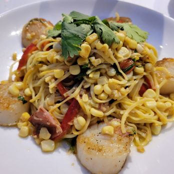 Pasta Moon - Smoked scallop linguine pasta - Italian Near Me - Half Moon Bay, California Pasta Moon - Smoked scallop linguine pasta - Italian Near Me - Half Moon Bay, California