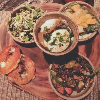 Husk - My Plate of Southern Vegetables, it looks fantastic but the middle bowl is grits again... - Southern Near Me - Nashville, Tennessee Husk - My Plate of Southern Vegetables, it looks fantastic but the middle bowl is grits again... - Southern Near Me - Nashville, Tennessee