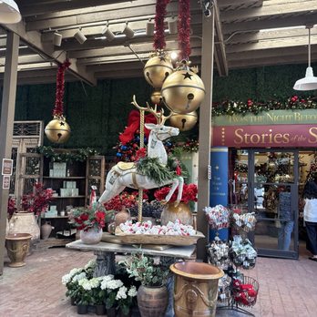 Roger's Gardens - Welcome to the Christmas shop! - Nurseries & Gardening Near Me - Corona Del Mar, California Roger's Gardens - Welcome to the Christmas shop! - Nurseries & Gardening Near Me - Corona Del Mar, California
