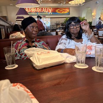 Pappadeaux Seafood Kitchen - Lunch with my girls for her birthday - Seafood Near Me - Houston, Texas Pappadeaux Seafood Kitchen - Lunch with my girls for her birthday - Seafood Near Me - Houston, Texas