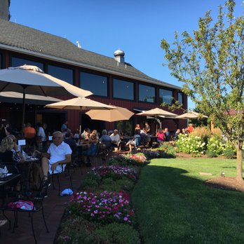 Fishermen's Inn - Upper patio with table service - Wedding Planning Near Me - Elburn, Illinois