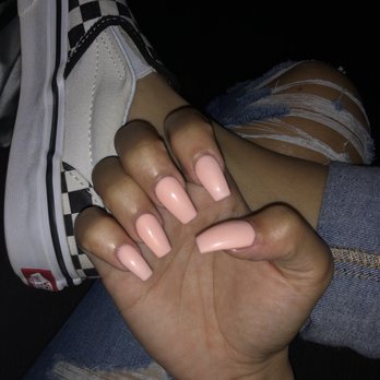 Bui808 Nails - - my middle finger is kinda crooked tho - Nail Salons Near Me - Kapolei, Hawaii