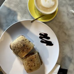 pesto and mozzarella sandwich Delish caramel latte pesto and mozzarella sandwich Delish caramel latte