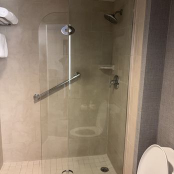 Hyatt Place Bethlehem - Small shower with half-door. - Hotels Near Me - Bethlehem, Pennsylvania