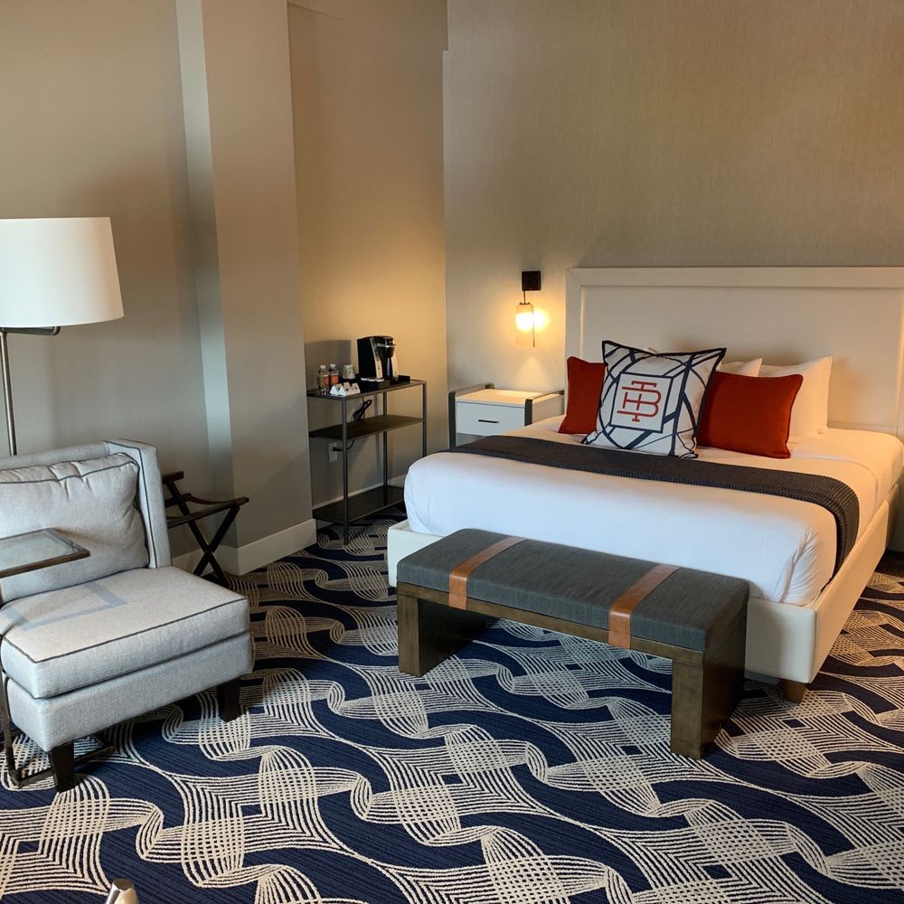 The Bristol Hotel - Hotels Near Me - Bristol, Virginia