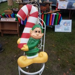 Cedarburg Firemen's Park - Its never too early to shop for the holidays!