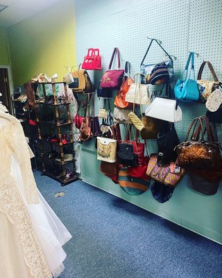 Vintage Bags - Come check out our new location today! Vintage Bags - Come check out our new location today!