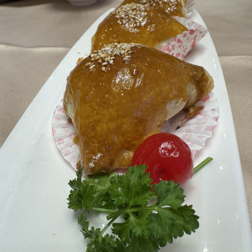 Skyview Fusion Cuisine - Char siu puff - Dim Sum Near Me - Markham, Ontario Skyview Fusion Cuisine - Char siu puff - Dim Sum Near Me - Markham, Ontario