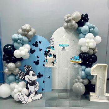 Balloon Boutiq Rentals - Mickey - Balloon Services Near Me Balloon Boutiq Rentals - Mickey - Balloon Services Near Me