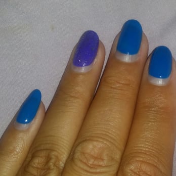 Missy E. Mobile Beauty - Did I mention I am moving boxes at FedEx every day?  But my nails don't look like it AT ALL!!!!  Thanks Em! - Waxing Near Me
