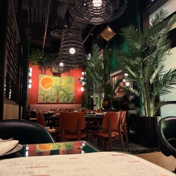 Crying Tiger - Cute back room - Thai Near Me - Chicago, Illinois Crying Tiger - Cute back room - Thai Near Me - Chicago, Illinois