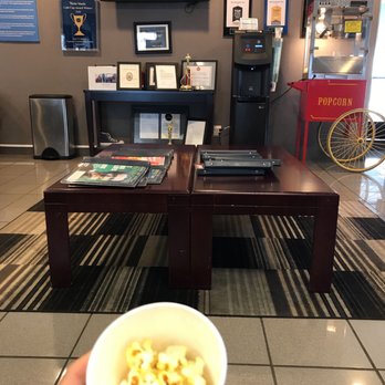 Tustin Mazda - Everything you'll need for a comfortable wait. - Car Dealers Near Me - Tustin, California