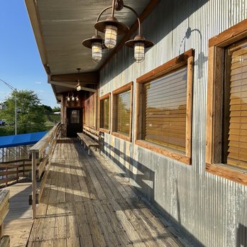 Captain John's, Eufaula - Rustic decor - Steakhouses Near Me - Eufaula, Oklahoma