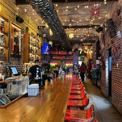 Cute bar!