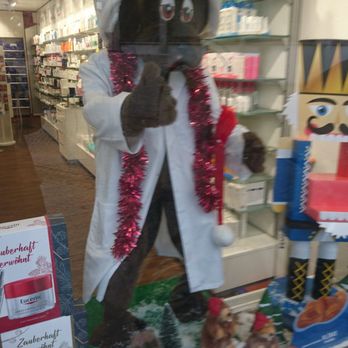 Biber Apotheke - Den Biber weihnachtlich. - Pharmacy Near Me - Mettmann, NW