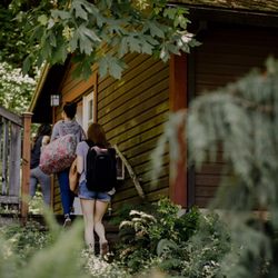 Bridal Veil Lodge Bed and Breakfast - Cottage rooms are separate spaces from the main lodge.