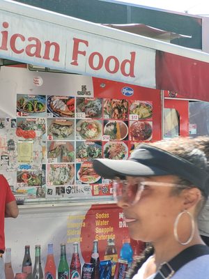 Derek food truck by null