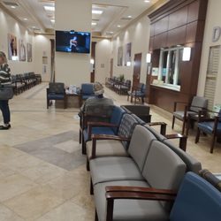 Florida Medical Clinic - Nice lobby