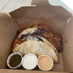 La Olita Swe - Quesadilla de Tinga de pollo