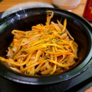 Bites of Xi'an - Liang Pi/Cold Skin Noodles/凉皮. Very tasty also. Could use more gluten. - Chinese Near Me - Brooklyn, New York Bites of Xi'an - Liang Pi/Cold Skin Noodles/凉皮. Very tasty also. Could use more gluten. - Chinese Near Me - Brooklyn, New York