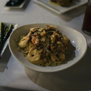 3rd & Cherry - Lobster and shrimp Alfredo 10/10 - Seafood Near Me - Macon, Georgia