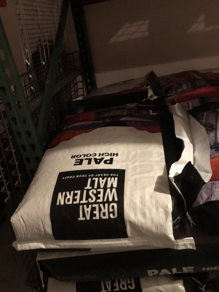 EDGEFIELD BREWERY Updated August 2024 30 Photos 2126 SW Halsey St