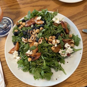 Mountain Brauhaus - Seasonal salad, grilled peaches, arugula, goat cheese, hazelnuts, balsamic, arugula - New American Near Me - Gardiner, New York Mountain Brauhaus - Seasonal salad, grilled peaches, arugula, goat cheese, hazelnuts, balsamic, arugula - New American Near Me - Gardiner, New York
