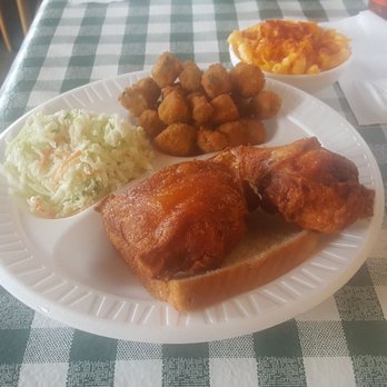 Gus's World Famous Fried Chicken - 2 piece dark - Chicken Shop Near Me - Chamblee, Georgia