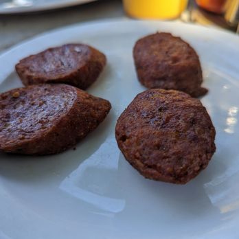 Kihei Caffe - Portuguese sausage - Hawaiian Near Me - Kihei, Hawaii Kihei Caffe - Portuguese sausage - Hawaiian Near Me - Kihei, Hawaii